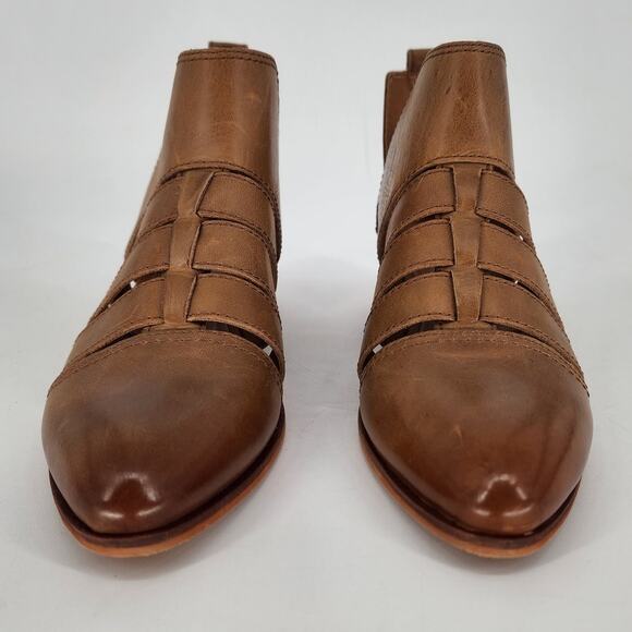 Frye and Co. Tob Leather Cutout Booties Women’s 7.5M NWOT - Picture 10 of 13